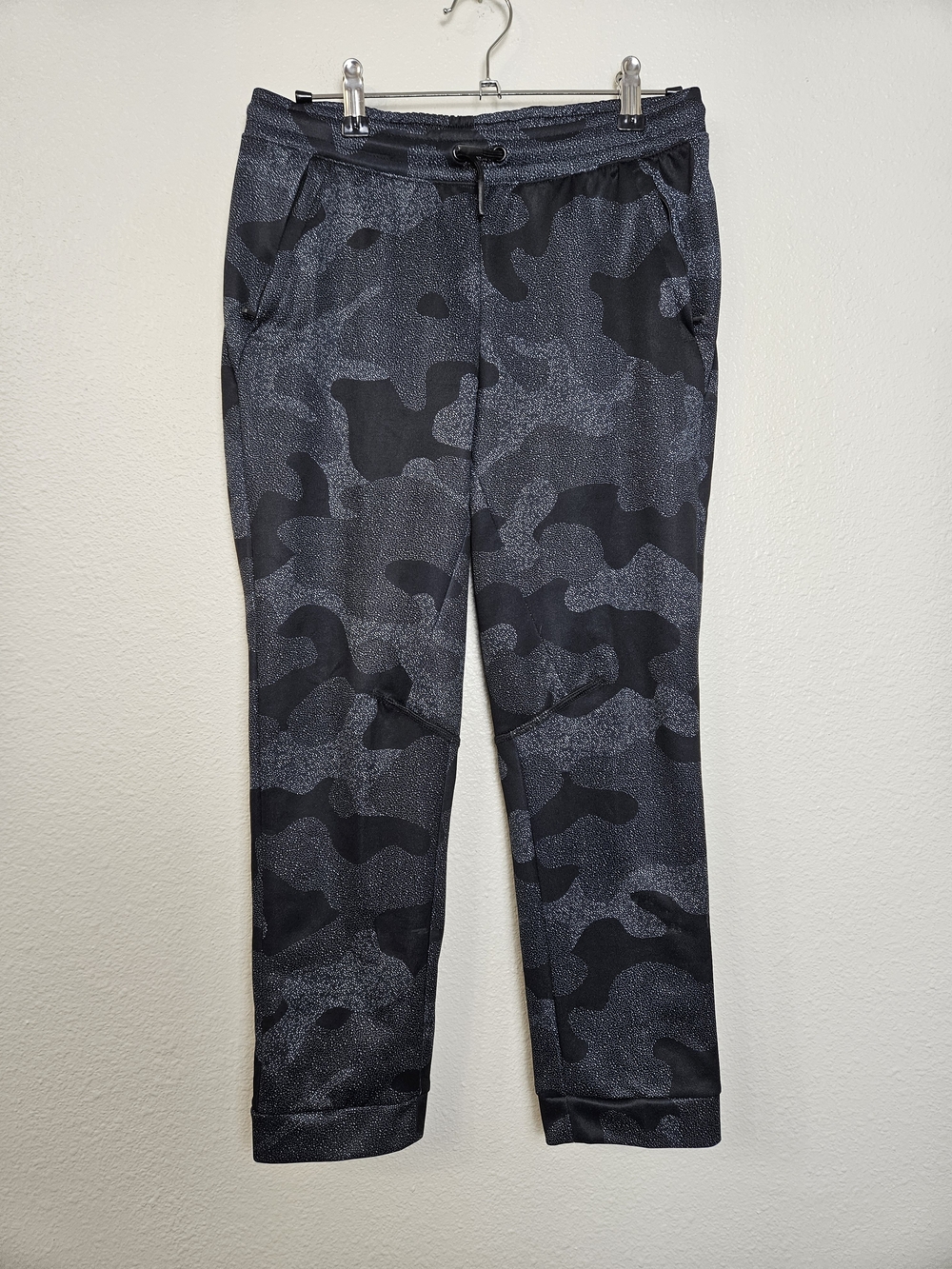 all in motion Black and Charcoal Camo Jogger Pants Size L